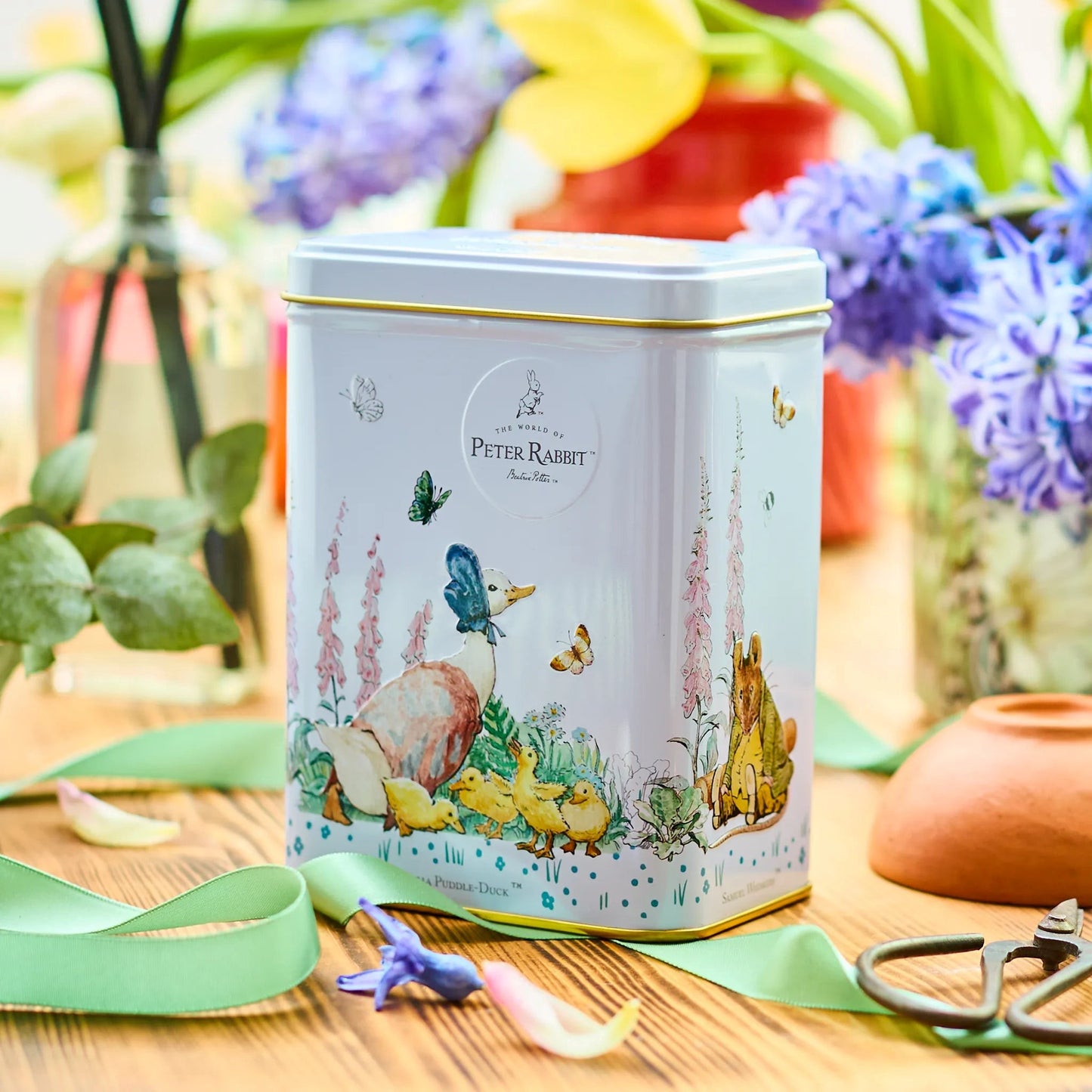 NEW ENGLISH TEAS Earl Grey Tea Jemima Puddle Duck Tin - 40 tea bag - Earl Grey