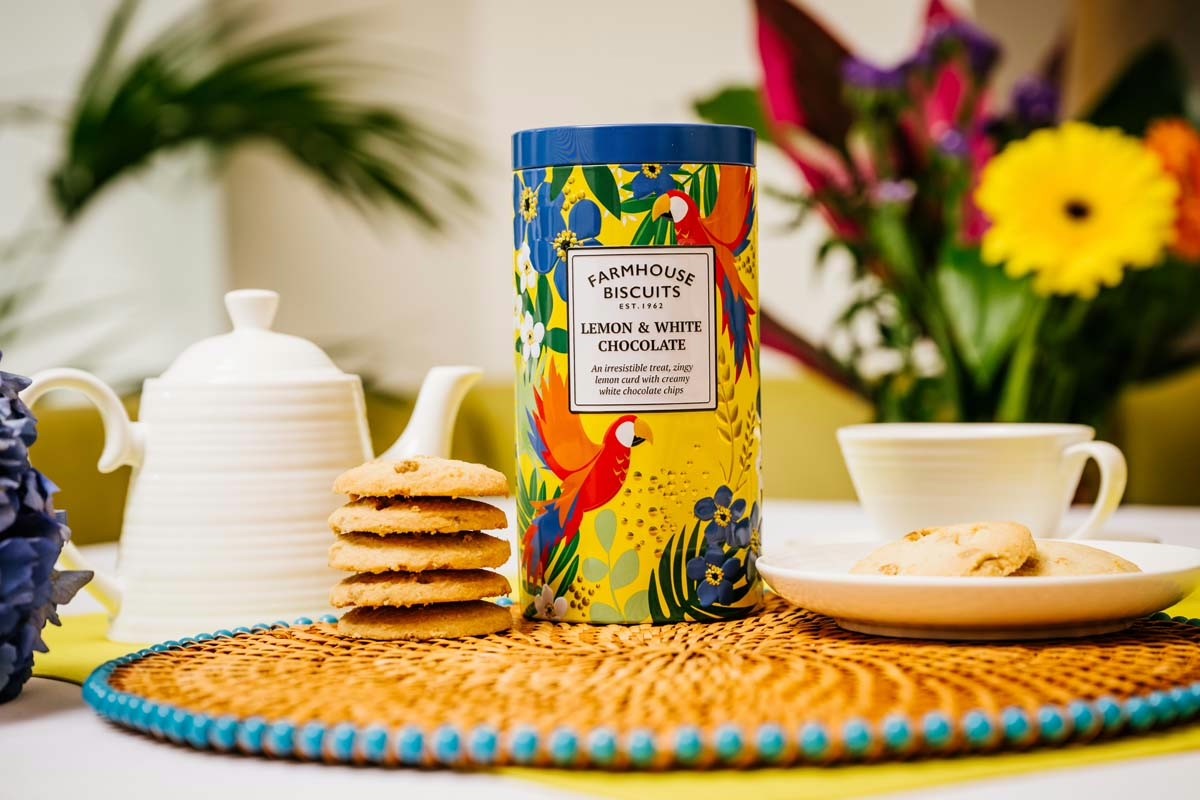 FARMHOUSE  Lem and W Choc - Tropical Tin