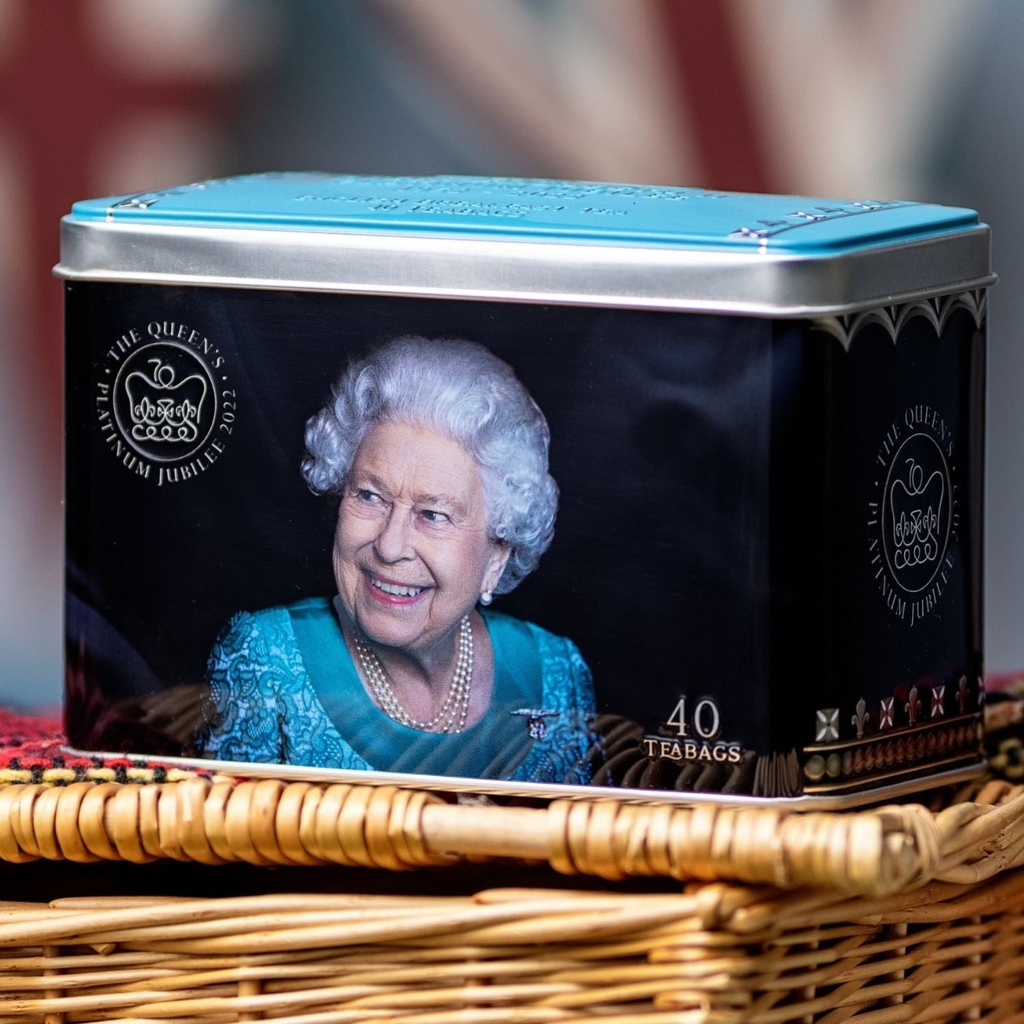 Queen Elizabeth II  - Jubilee Tin - 40 tea bags